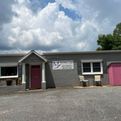 Malorie’s Place HQ